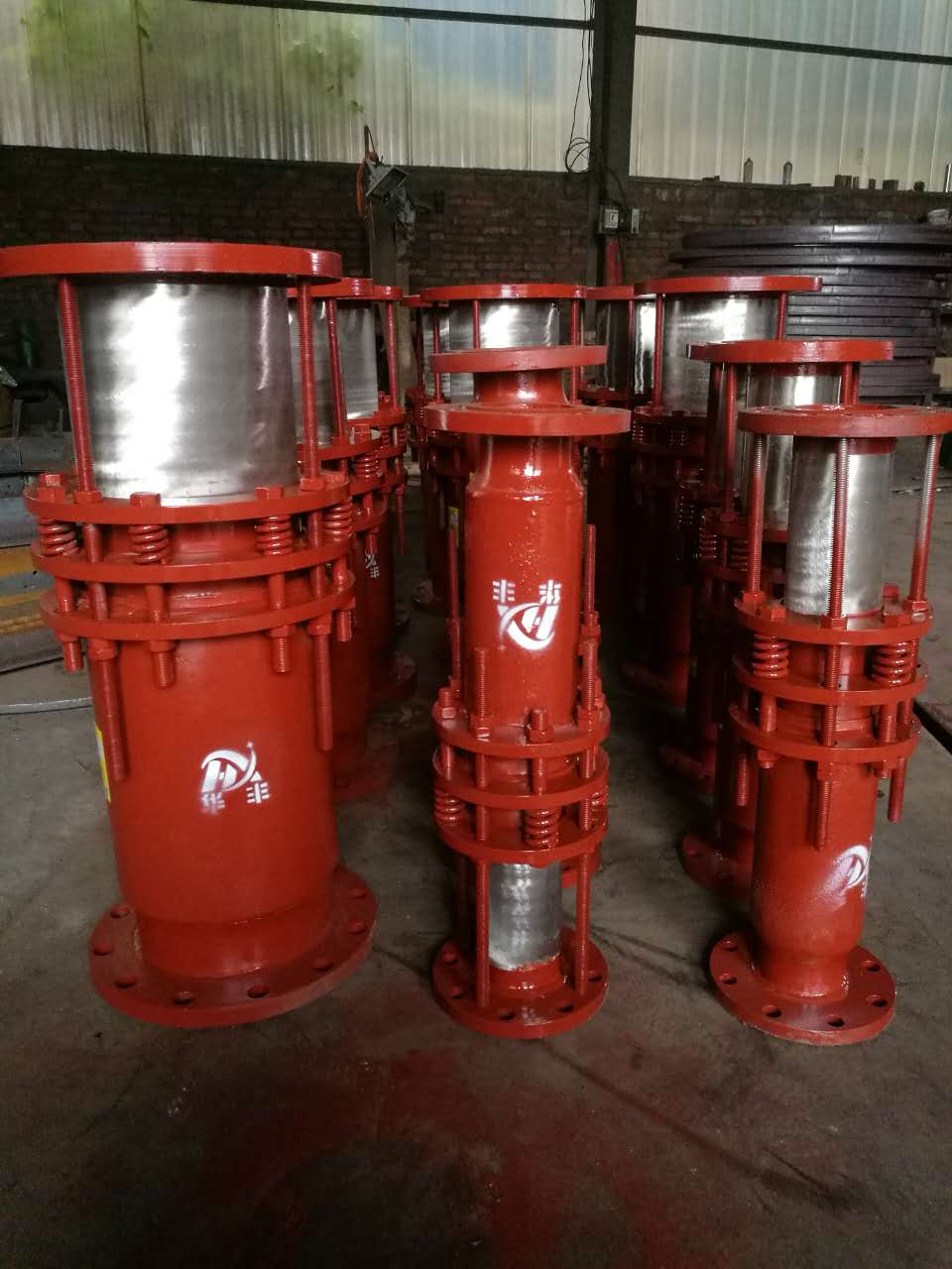 套筒補(bǔ)償器